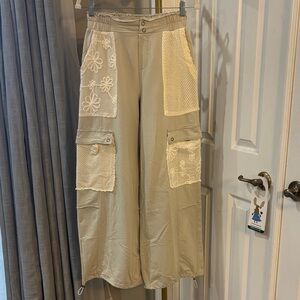 NEW Davi Dani Lace Crochet Cargo Jersey Straight Leg Pants to Jogger Sz Small